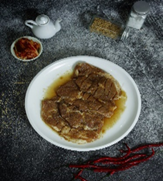 Dwejigalbi Yangyeom 돼지갈비(양염)